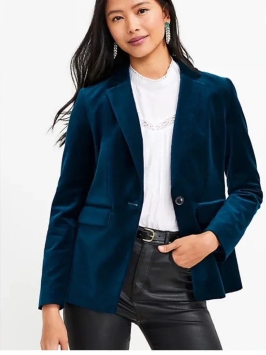 LOFT Jackets & Blazers - Loft Plus Teal Velvet Blazer Size 18